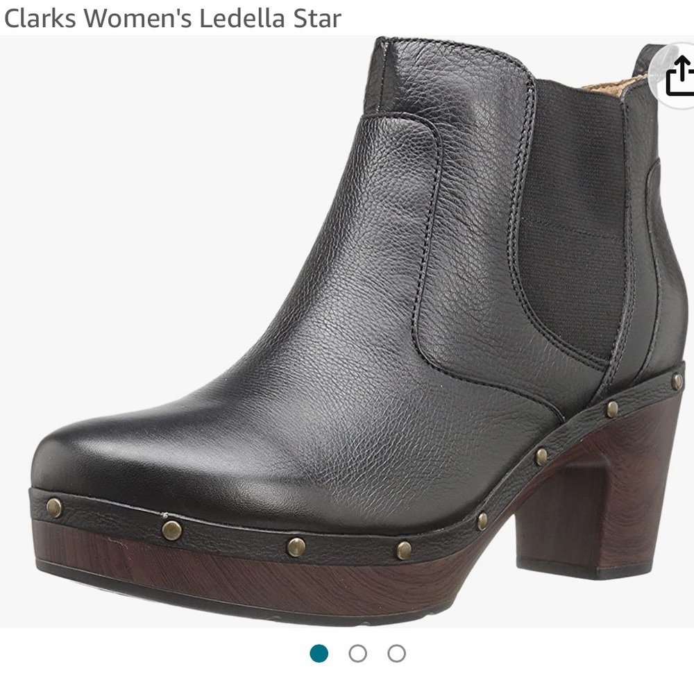 Clarks Ledella Star booties size 5.5